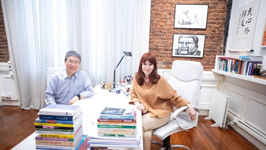 Cristina Kirchner se reunió con el reconocido economista Ha-Joon Chang