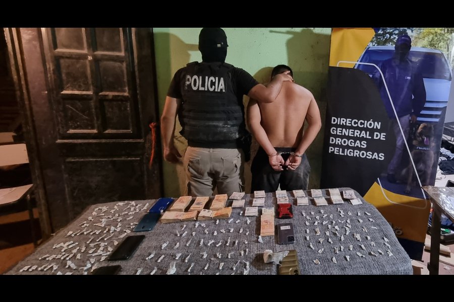 Detienen a seis «dealers» y secuestran 854 dosis de cocaína y 3.717.000 pesos
