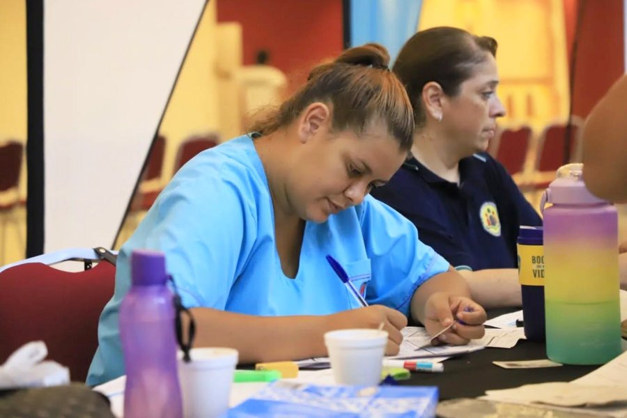 Proseguirá hoy la atención médica a los alumnos en la Casa del Bicentenario