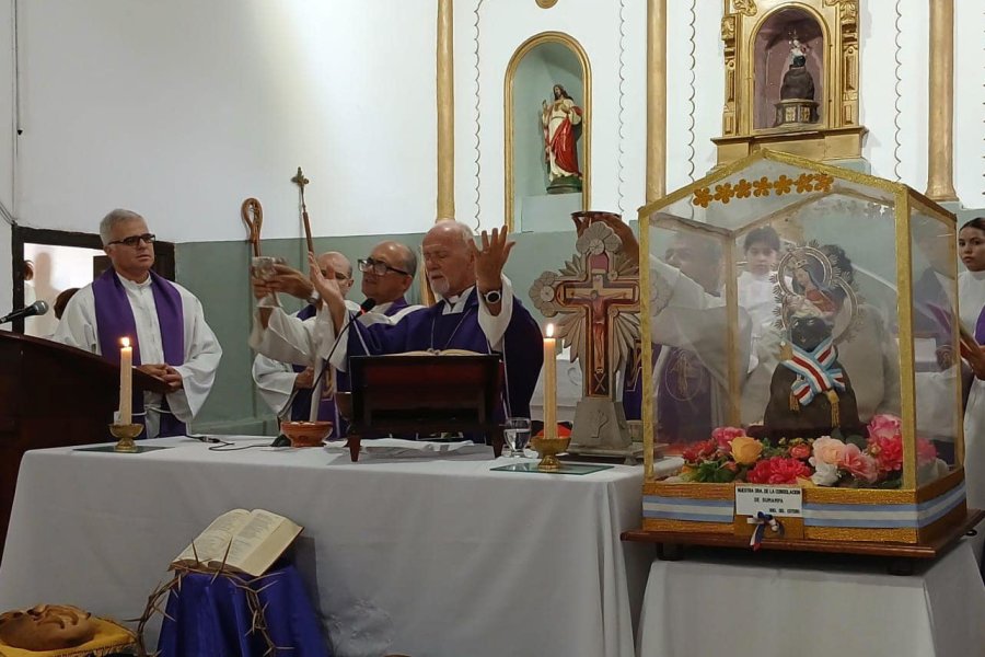 Sumampa: Bokalic inició el Año Jubilar con la apertura de la Puerta Santa