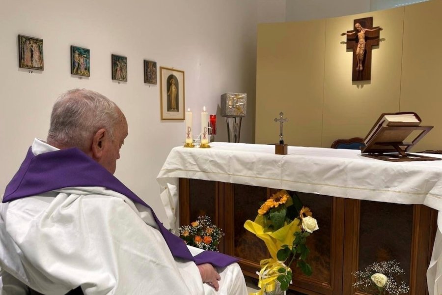 Carta del papa Francisco desde el hospital: “La guerra es absurda”