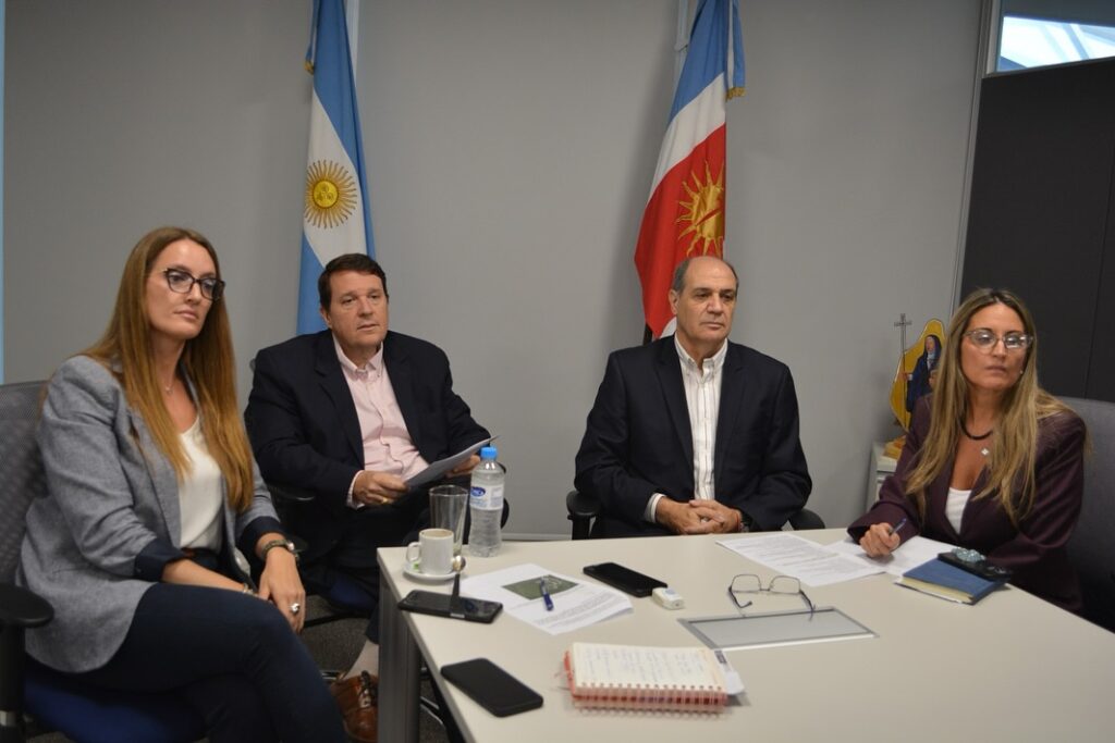 Reconocimiento internacional para la miel de Atamisqui en el Programa de Mentorías AL-INVmentor