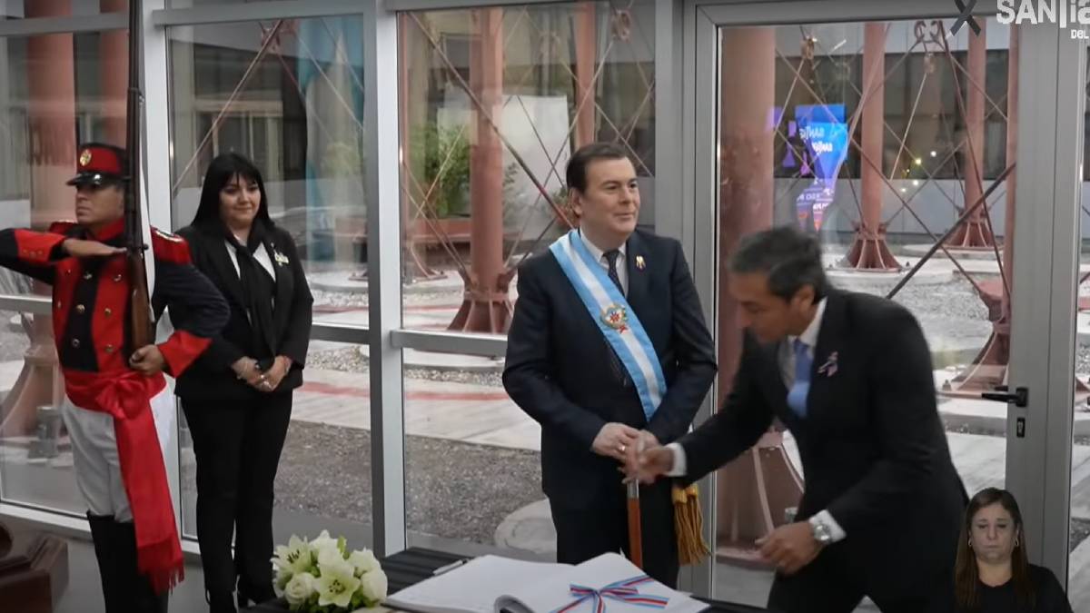 Zamora: “Prometimos terminar con muchas cosas que afectaban la carrera docente”