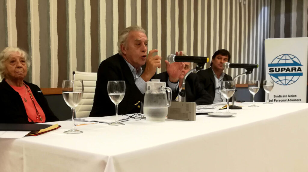 Aduaneros reconocen un «avance parcial» en la negociación salarial del sector y levantan medidas de fuerza