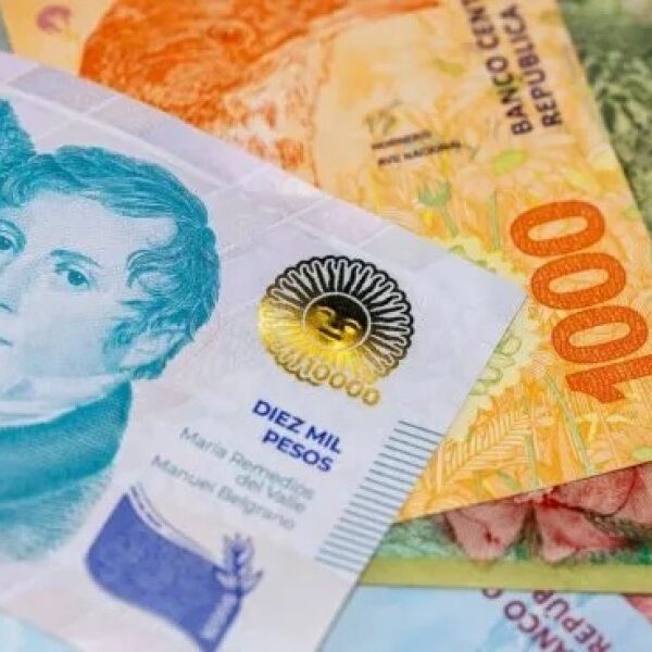 Bancarios cerraron un aumento del $3,7% y un bono de más de $1.500.000