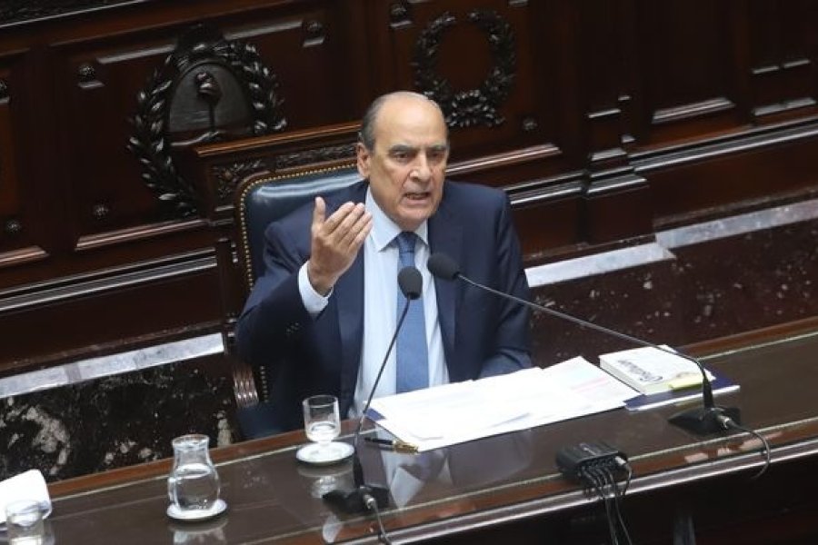 Francos brindó su informe de gestión en Diputados sin responder sobre $LIBRA