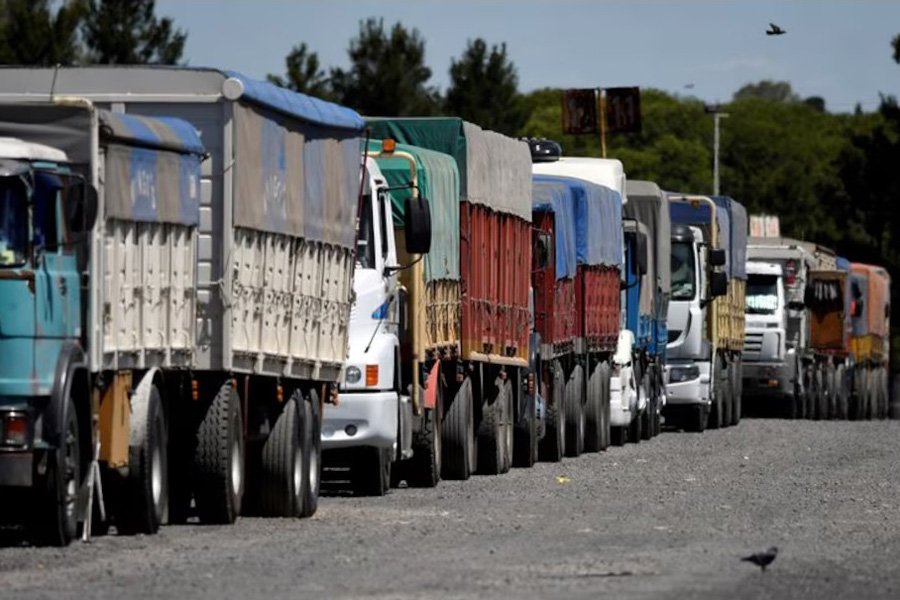 Exportaciones a toda máquina: el agro no frena y colapsa los accesos a los puertos
