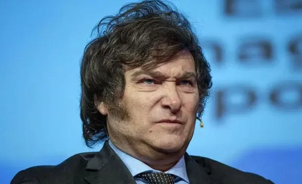 Milei buscó despegarse del fallo contra Cristina y acusó a Macri de interferir en la Justicia