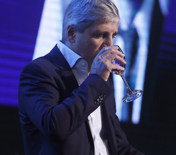 Expertos afirman que es ilegal un blanqueo por decreto y que viola los acuerdos del GAFI