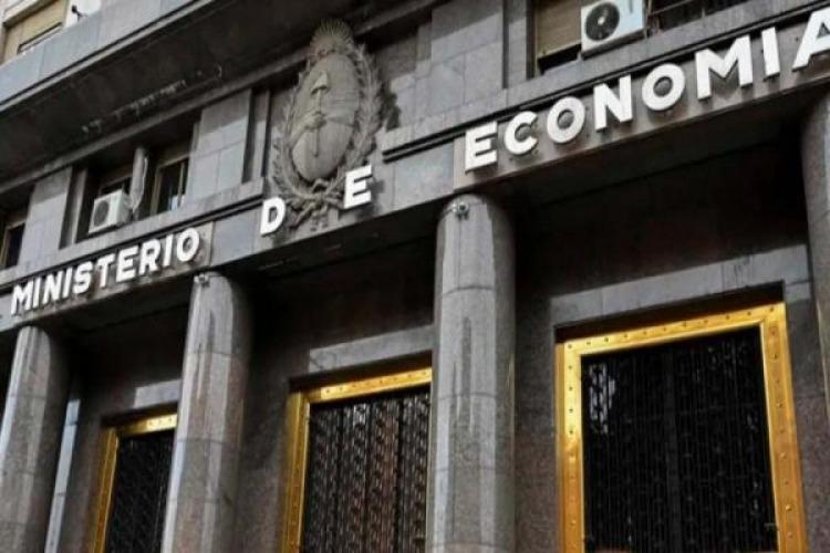 Se profundiza el carry trade: El Tesoro sale a renovar 8 billones