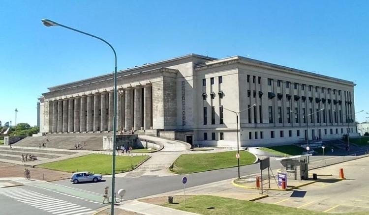 Universidades presentaron un proyecto para aumentar el presupuesto en el marco de la jornada de protestas contra el ajuste de Milei