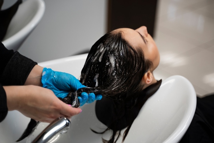 La Anmat prohibió la venta de una serie de productos para el cabello