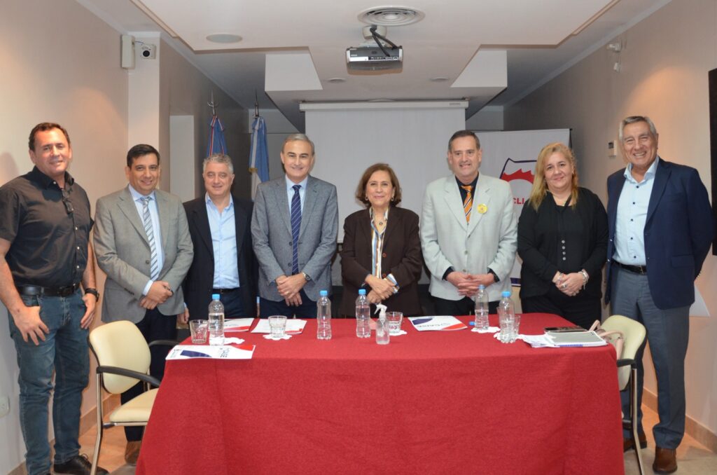 Autoridades de Salud y de la ACLISE fortalecen el trabajo conjunto para la donación y el trasplante
