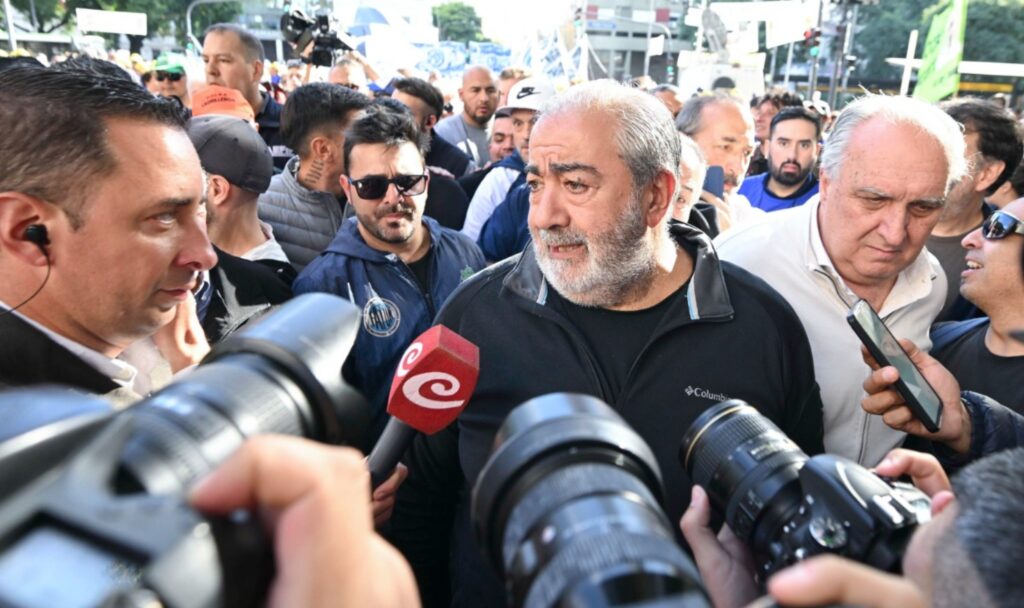 Daer, en la marcha de la CGT: «No hay diálogo con el Gobierno, ni respuestas a nuestra agenda»