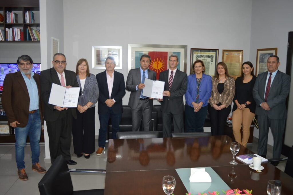 Silva Neder recibió el informe anual de Gestión 2024 del Tribunal de Cuentas de la Provincia