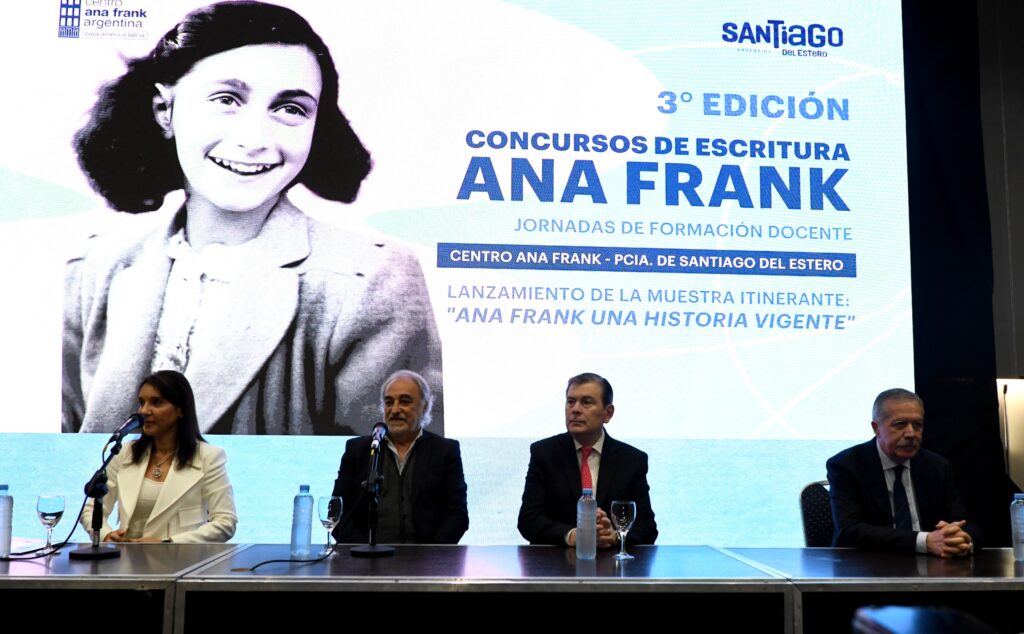 El Gobernador participó del acto de apertura de la Jornada de capacitación docente y lanzamiento de la 3° Edición de Concurso de “Ana Frank a nuestros días”
