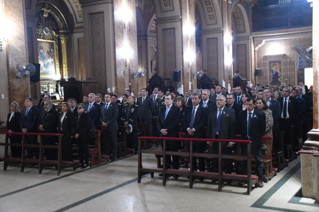 Te Deum en la Catedral Basílica de Santiago del Estero con la presencia del Gobernador Zamora
