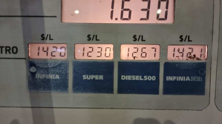 A dos semanas de la baja, volvieron a aumentar las naftas de YPF