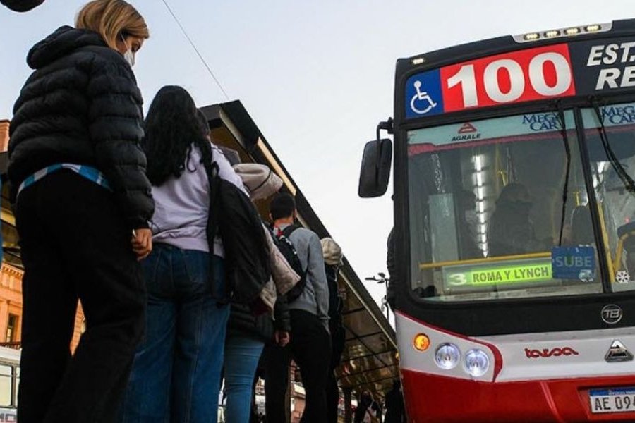 La UTA confirmó un paro de colectivos por 24 horas el martes 6 de mayo