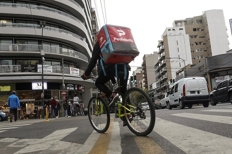 Más empleo, pero con peores condiciones y menos derechos