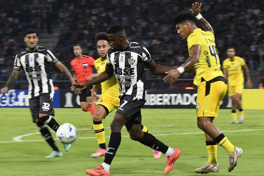 Central Córdoba buscará otra victoria en condición de visitante, esta vez ante Deportivo Táchira
