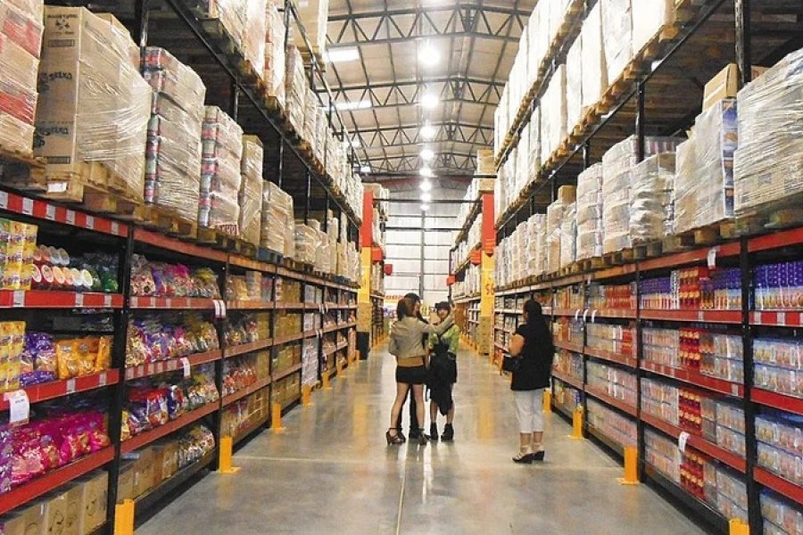 Los productos importados se dispararon 6% y la inflación mayorista se aceleró al 2,8% en abril