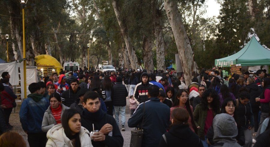 Cultura de la Capital habilitará la inscripción on line para la Feria Artesanal 2025