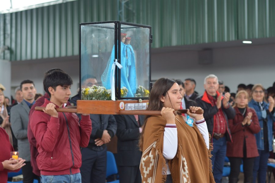 Nueva Esperanza: El colegio María Auxiliadora celebró su 53º aniversario
