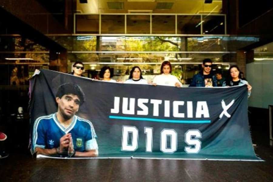 Anularon el juicio por la muerte de Maradona