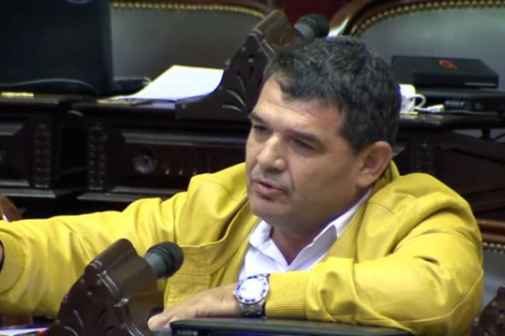 La UATRE denunció al dirigente libertario Alfredo Olmedo por «condiciones inhumanas» en su finca de La Rioja