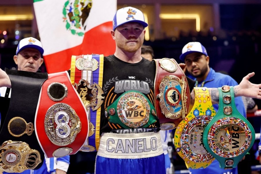 Canelo, campeón: Derrotó a Scull en la pelea con menos golpes en décadas