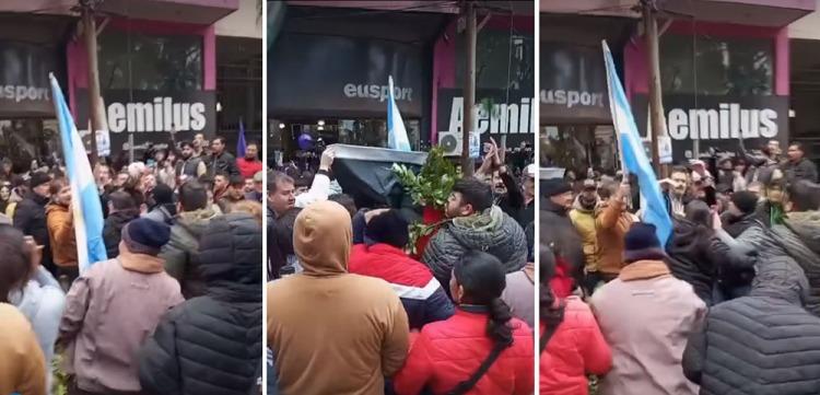 Yerbateros increparon a Karina Milei y a militantes libertarios en Misiones ante la crisis del sector