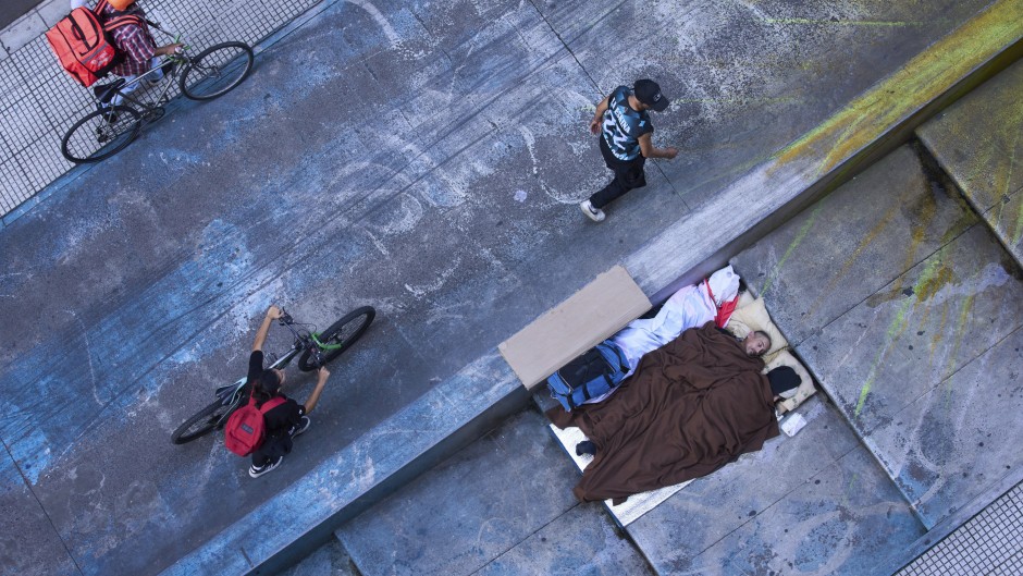 Creció la desocupación que se acerca a los dos dígitos