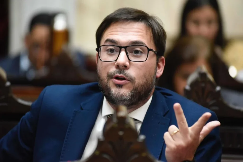 Diputados: Presentan proyecto para inhabilitar a candidatos responsables de «deepfakes» con IA