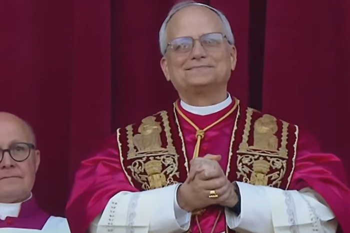 El papa León XIV defendió al matrimonio entre el hombre y la mujer