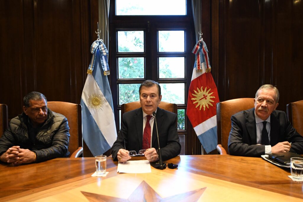 El Gobernador Zamora anunció un extenso programa de obras que se ejecutarán con fondos provinciales
