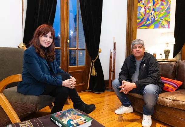 Cristina Kirchner sigue sumando apoyos: Pablo Moyano fue a visitarla