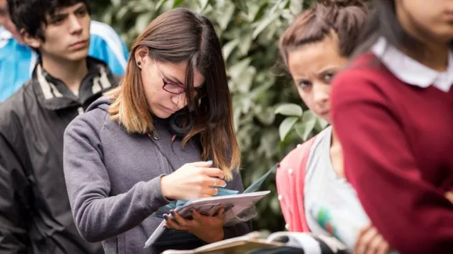 El desempleo subió al 7,9% en el primer trimestre, el nivel más alto en la era de Javier Milei