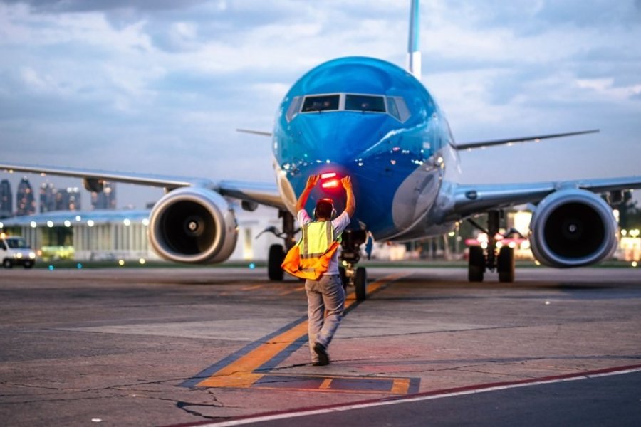 Anunciaron un paro de pilotos de Aerolíneas para el martes 10 de junio