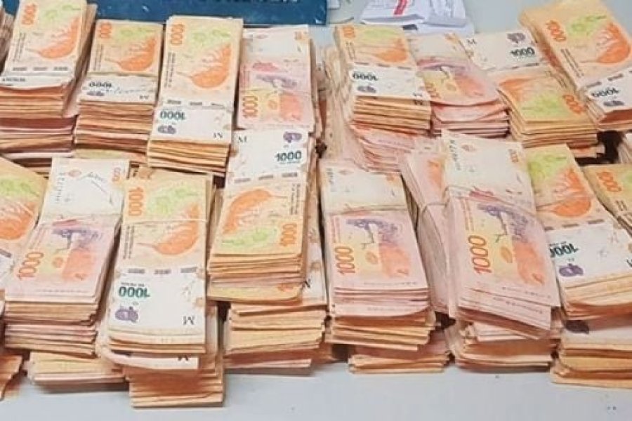 Camionero denunció el robo de más de 43 millones de pesos: fue demorado