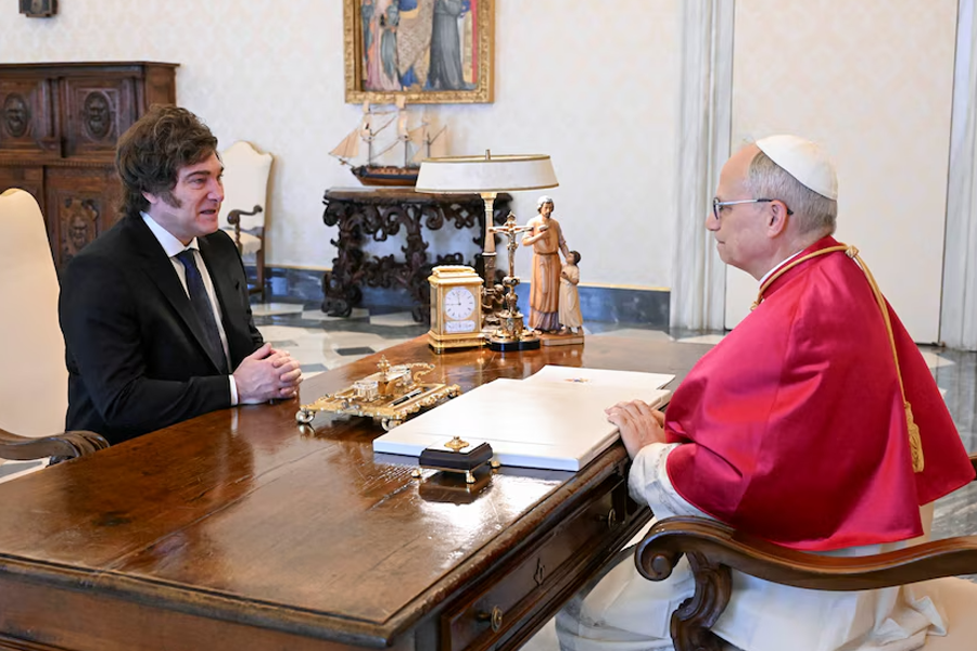 El presidente se reunió con León XIV y el Papa le confirmó que visitará Argentina