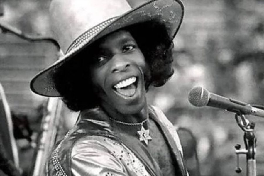 Murió Sly Stone, el genio rebelde del funk que revolucionó la música negra