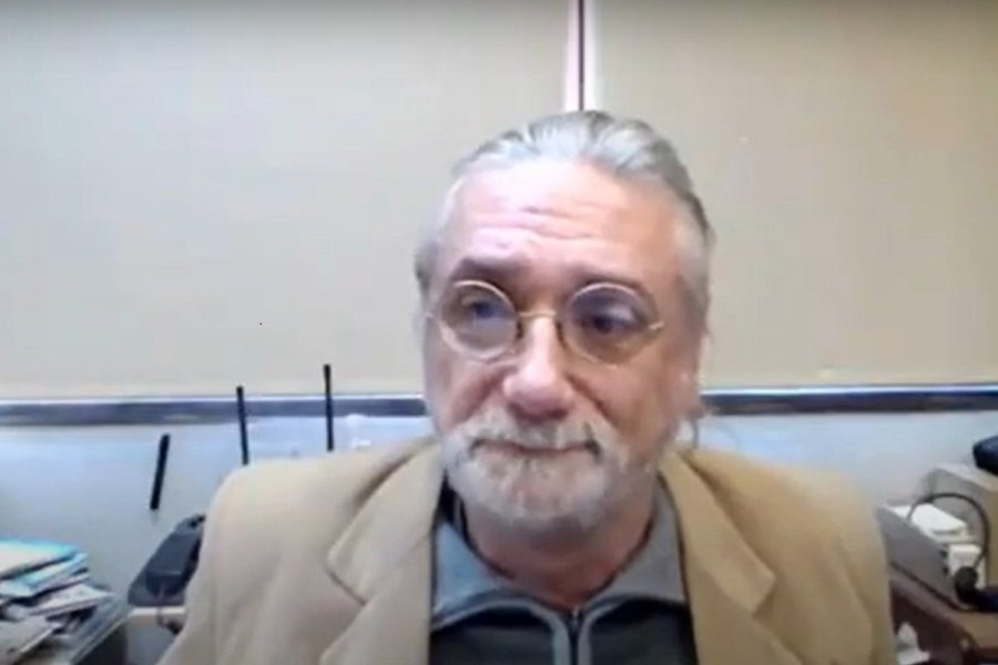Reconocimiento internacional: El Dr. Eduardo Llugdar fue distinguido por una universidad ecuatoriana