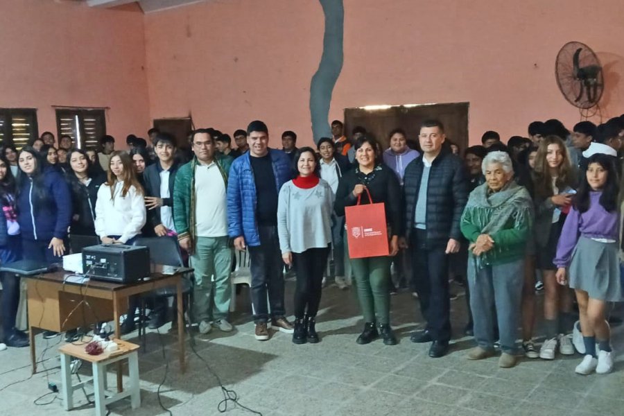 El proyecto de EDUNSE “Montón de libros, Lectores en movimiento” llegó a Nueva Francia