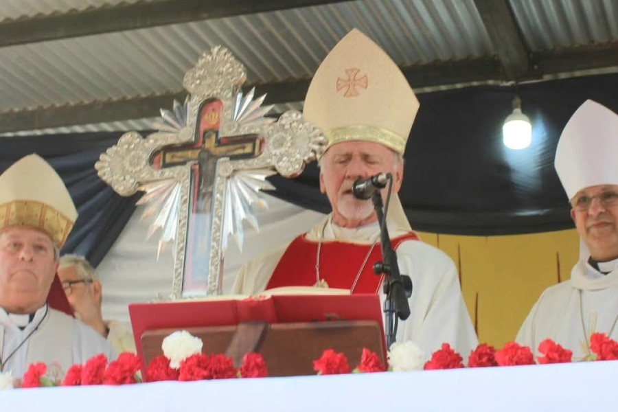 El arzobispo Bokalic destacó el compromiso con los más necesitados en La Banda