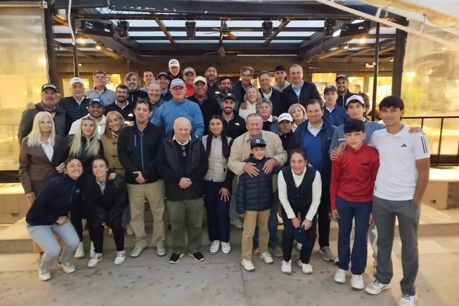 Salvador Borello y Susana Manno brillaron en el Torneo 55° Aniversario del Santiago del Estero Golf Club