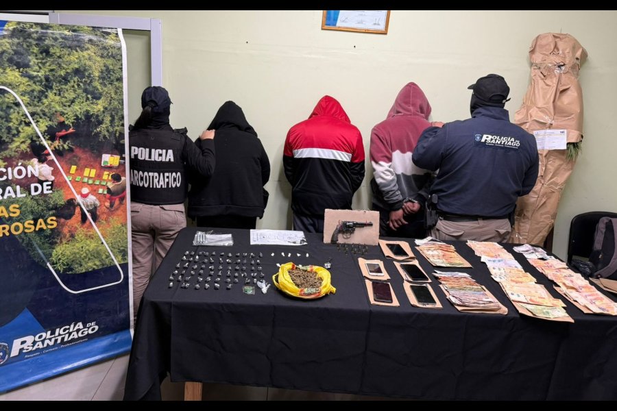 La Banda: Secuestran cocaína, marihuana, $ 1.846.700, un revólver y celulares