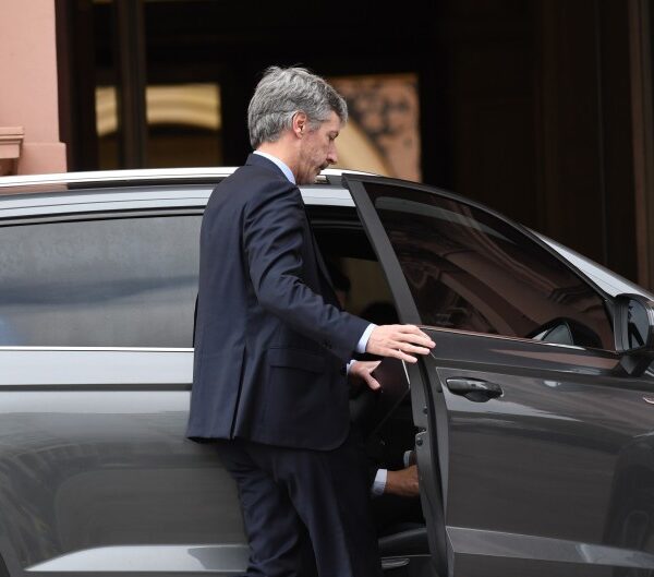 Interna feroz entre Bausili y Werning, por el regreso de los pases del Central