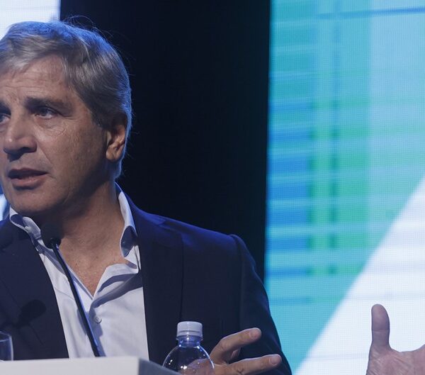 La suba del dólar empezó a impactar en los precios