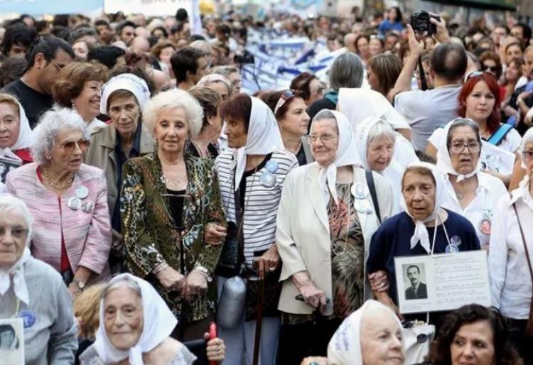 Abuelas exigió al gobierno de Milei la liberación de los presos políticos peronistas: «La democracia se resquebraja»